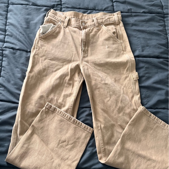 Straight Leg Gap Jeans - Picture 1 of 3